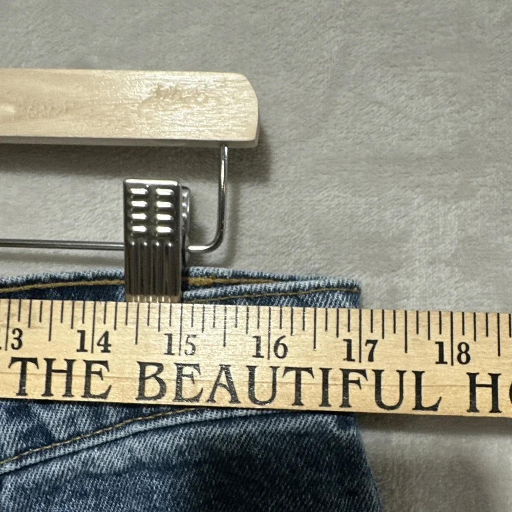 VTG‎ Levi's 550 Relaxed Fit Tapered Leg Men's Jeans Sz 36 Stonewash Canada Made